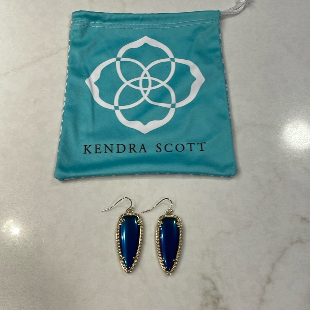 Kendra Scott pendant earrings